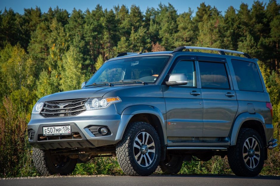 O superesportivo modular que custa o preço de um SUV e aceita qualquer motor – conheça o Rhino